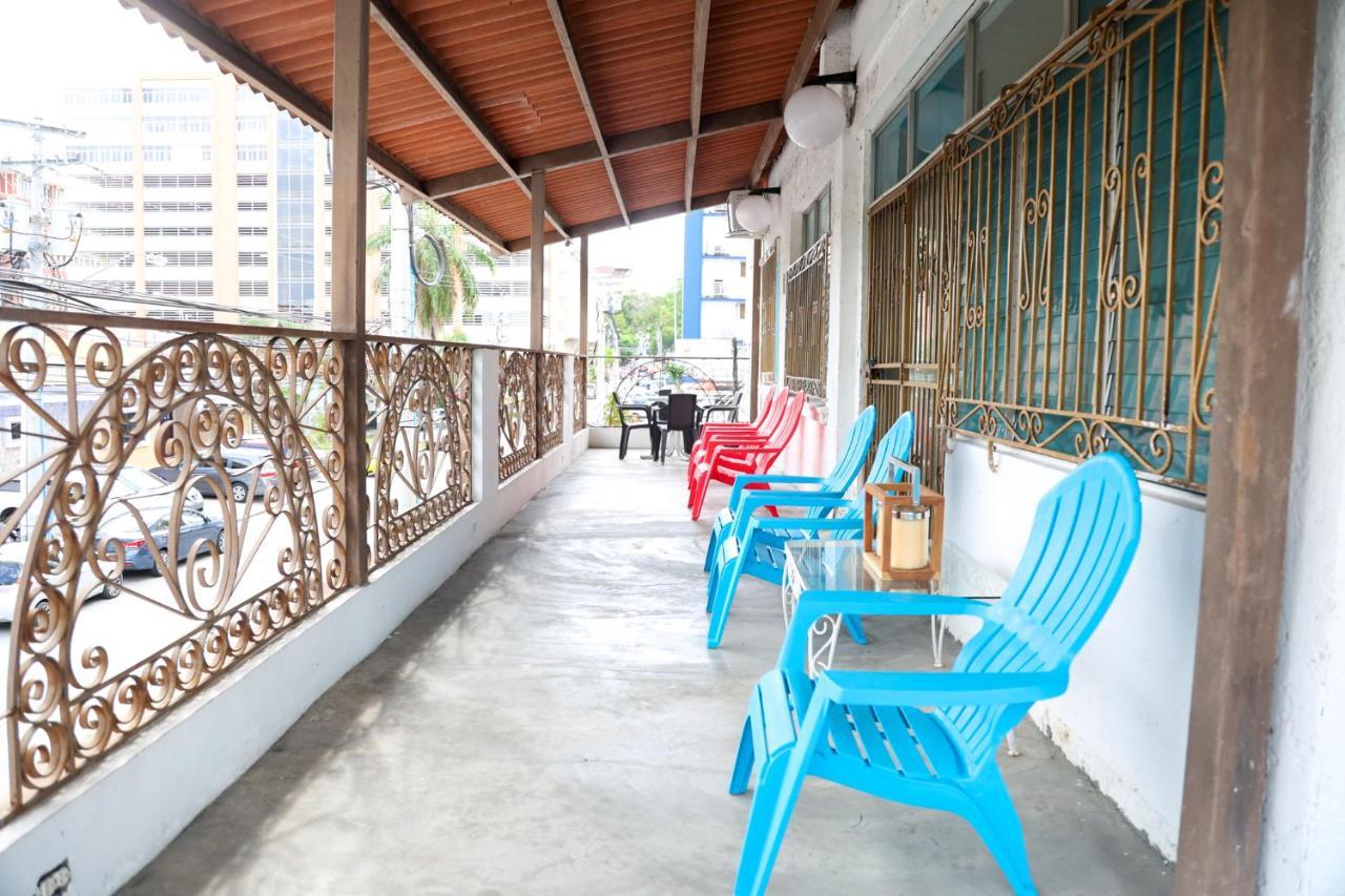 Hostal Villa Grande Панама Сити Екстериор снимка