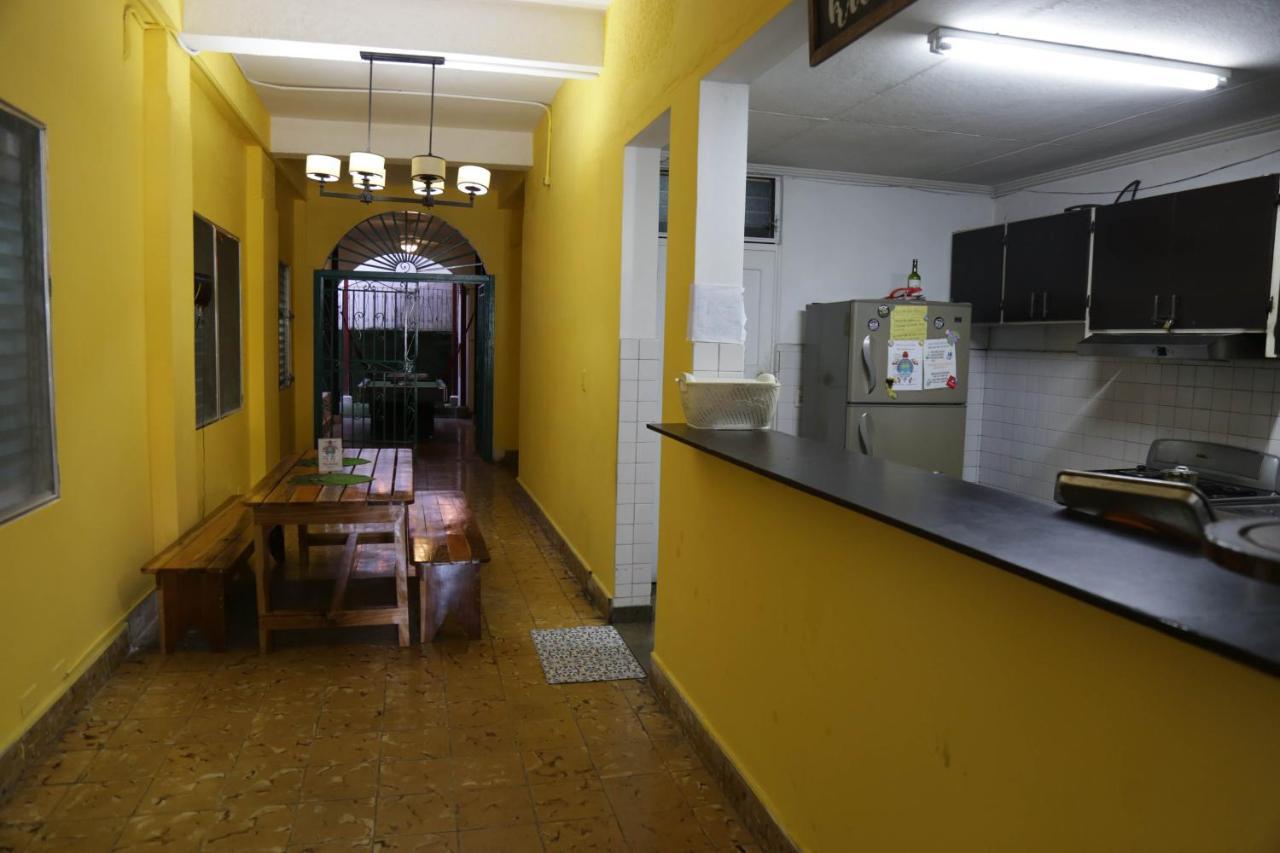 Hostal Villa Grande Панама Сити Екстериор снимка